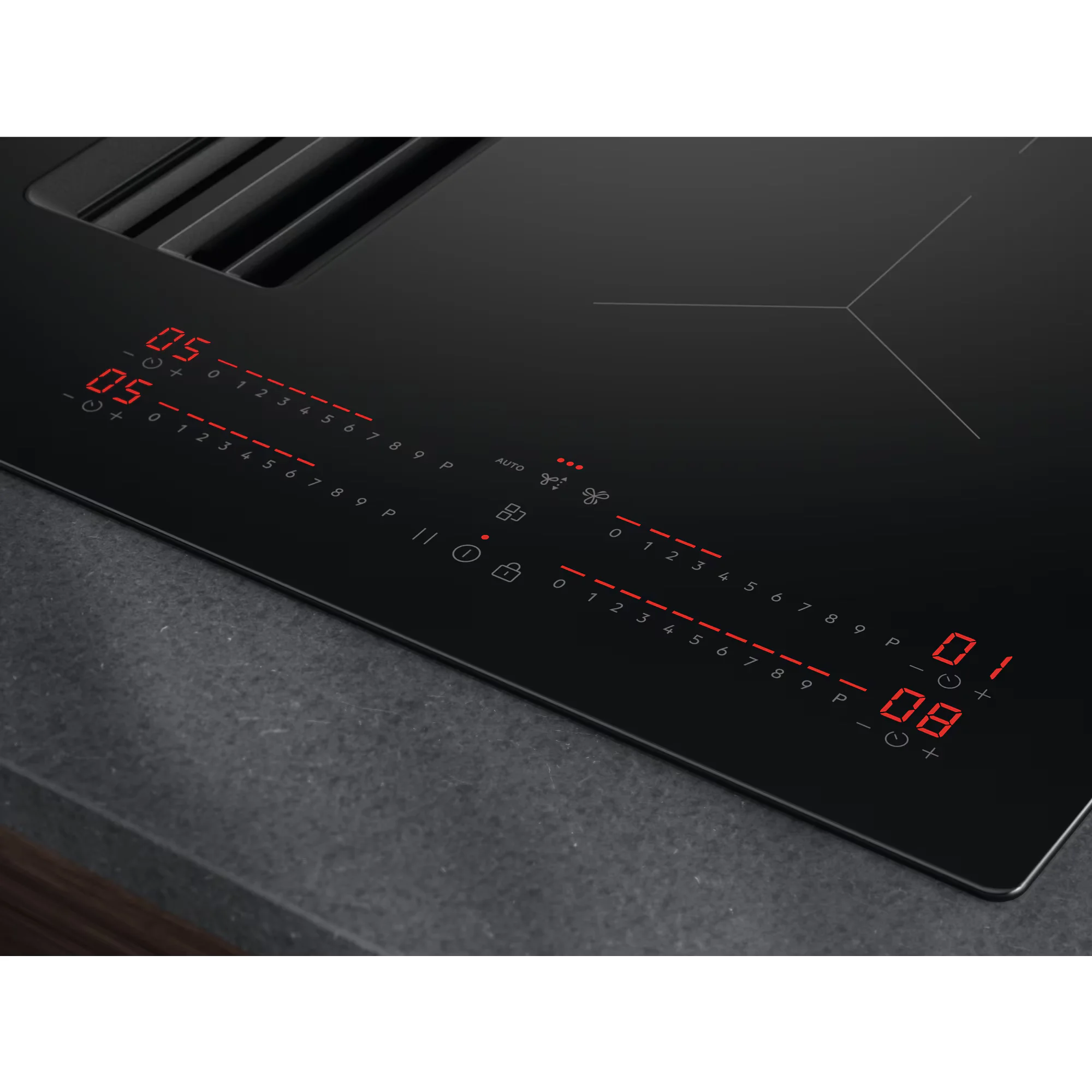Plaque induction avec hotte intégrée 70 cm AEG TCH74B01CB AEG