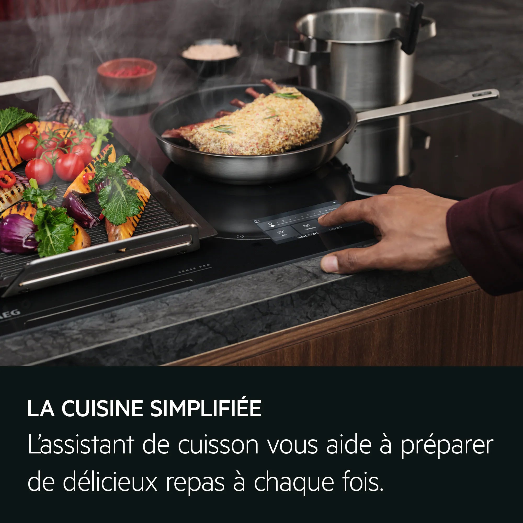 Plaque induction avec hotte intégrée 80 cm AEG TU84CF43CB AEG